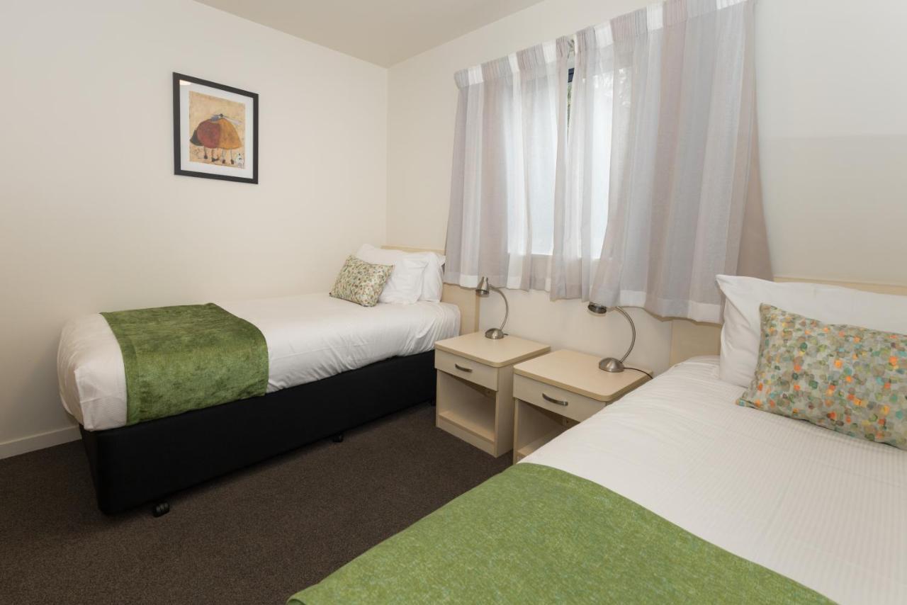 Bella Vista Motel Dunedin Exterior photo