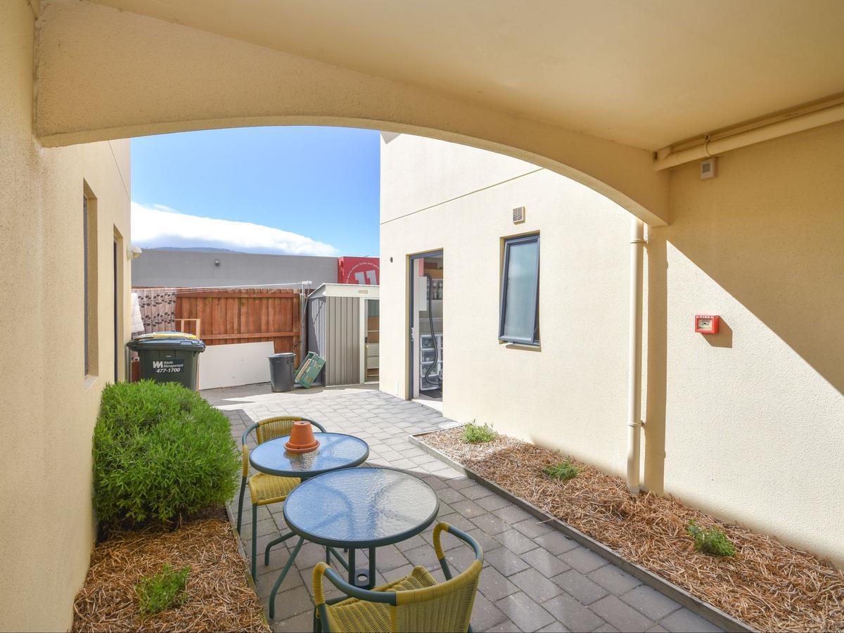 Bella Vista Motel Dunedin Exterior photo